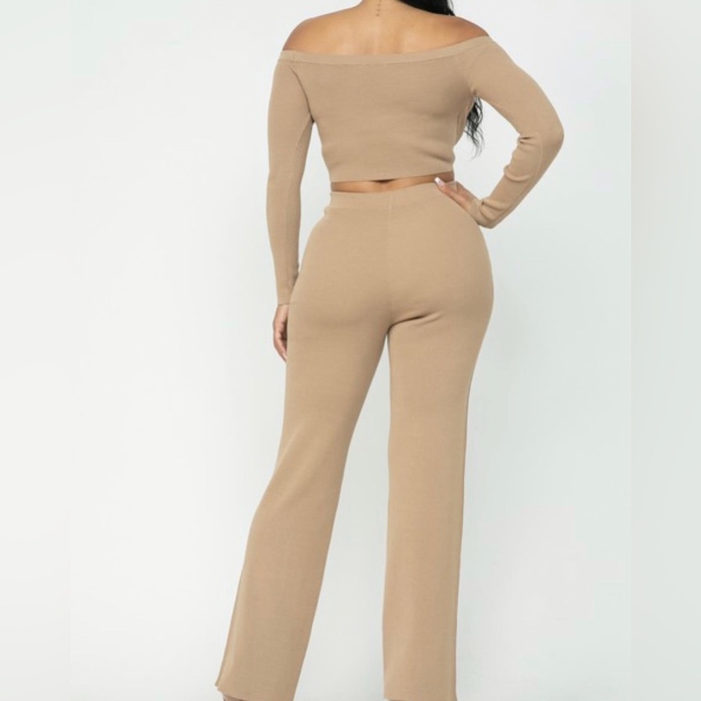 Pants Set - Picture 2 of 2